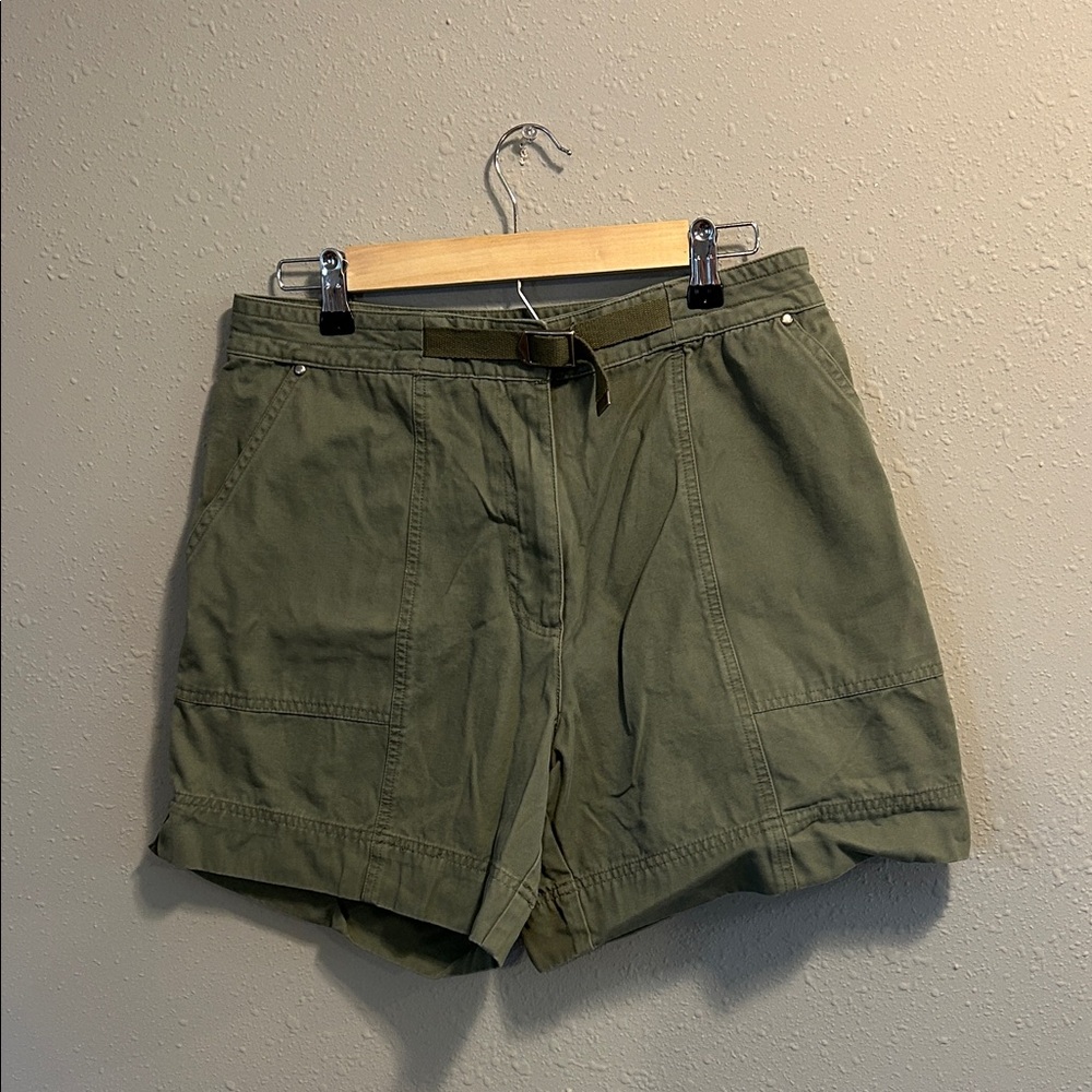 Vintage Basic Editions Olive Green Cargo Shorts‎